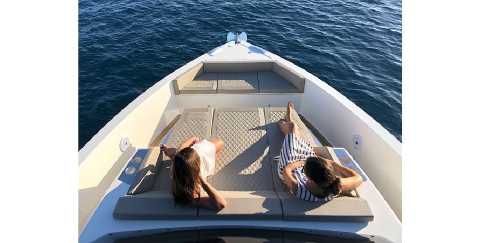hamptons boat slides